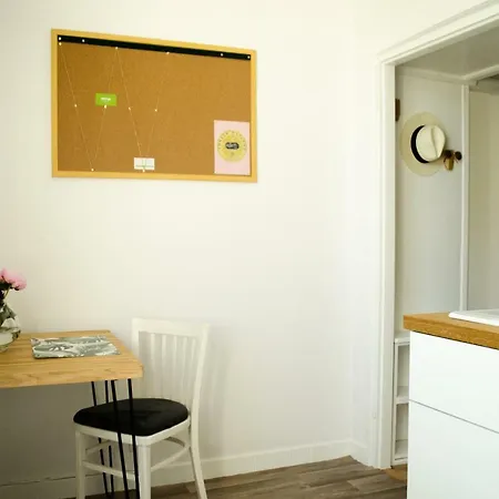 Slow Life Apartment Next To Metro Station Warsaw Exterior photo