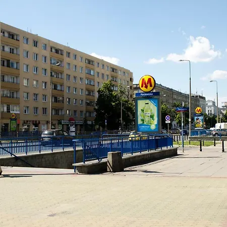 Slow Life Apartment Next To Metro Station Warsaw Exterior photo